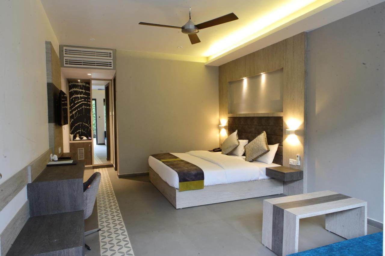 Kingston Resort Канпур Экстерьер фото